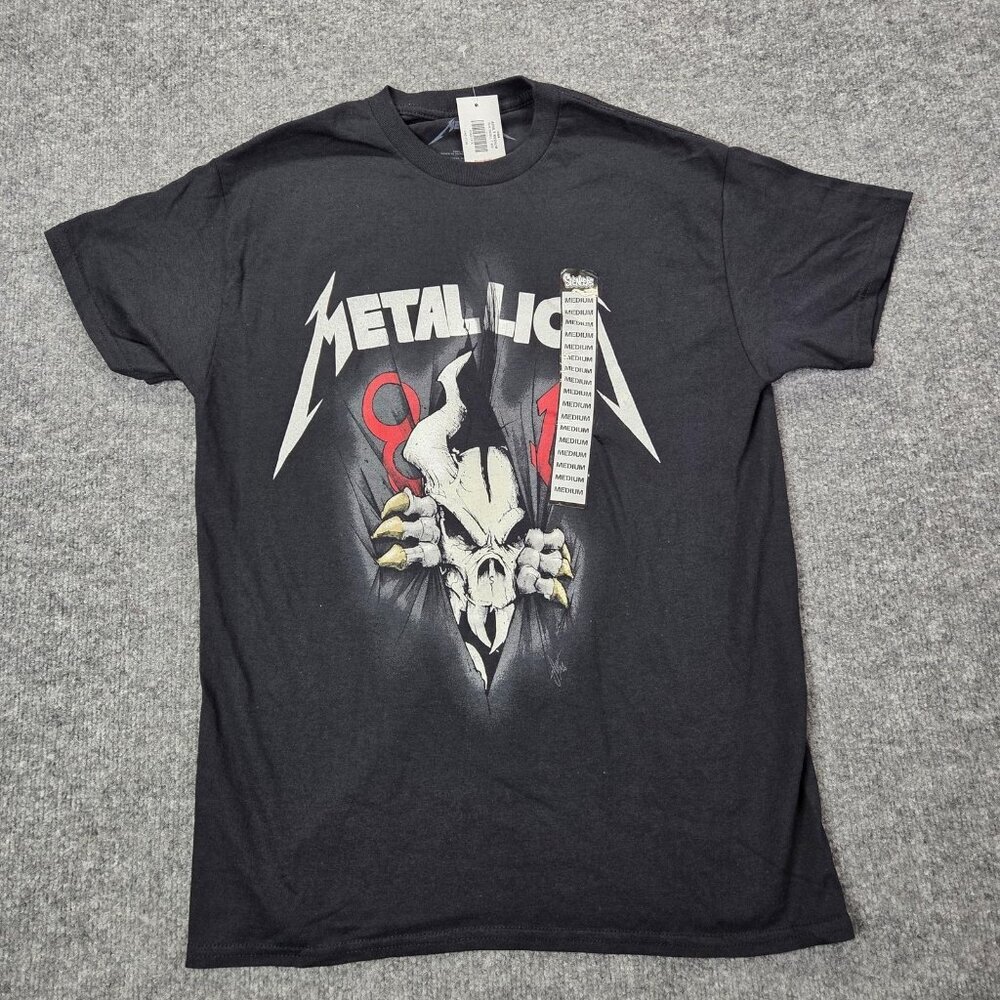 Metallica Shirt Mens Medium Black‎ Skull Graphic Band Rock 81 Concert Tour Tee